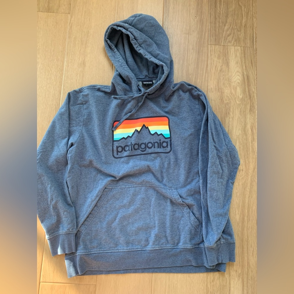 Patagonia line logo badge blue heather Large